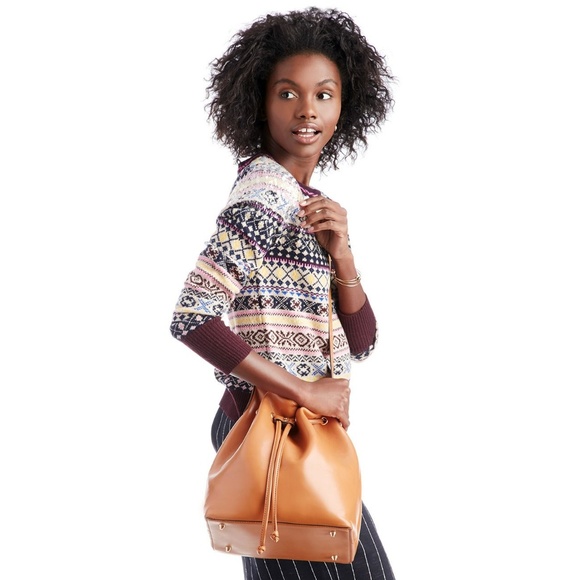 NEW Sole Society 'Nevin' Vegan Leather Bucket - Picture 8 of 8